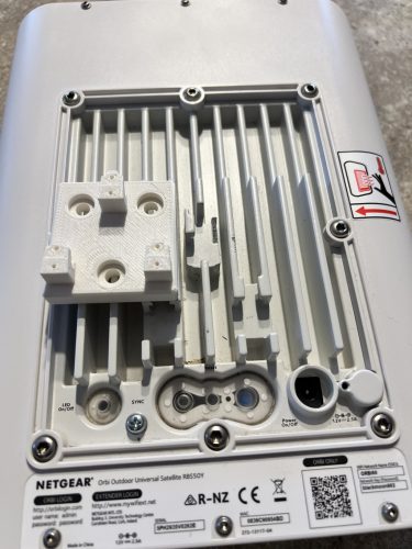 Orbi kültéri univerzális falitartó Mesh Wi-Fi műholdhoz (RBS50Y)