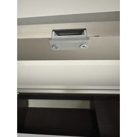   Csere rögzítő klipsz lakóautókhoz / lakókocsikhoz – rolós sötétítő- és szúnyoghálóhoz