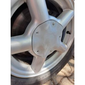   Szürke CW CD 70630 középsapka 15–16 colos Dezent  Borbet alufelnikhez