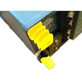   Sárga TEKTRONIX 453 / 453A / 454 / 454A Csere Kábelrögzítő Láb (Alkatrészszám: 348-0258-00)