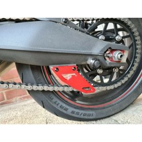   Motorkerékpár hátsó láncvédő vezető burkolat a Triumph Street Triple 675-höz