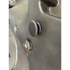   Jeep Cherokee Csomagtér Díszítő Tű Záróelem - OEM Stílus 1XA48DX9AB