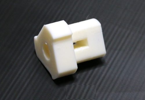 Olajkupak BMW Motorolaj  Olajbetöltő kupakkulcs BIZTONSÁGI OLAJBEÖNTŐ SAPKA olaj Kupak KULCS BMW-HEZ 